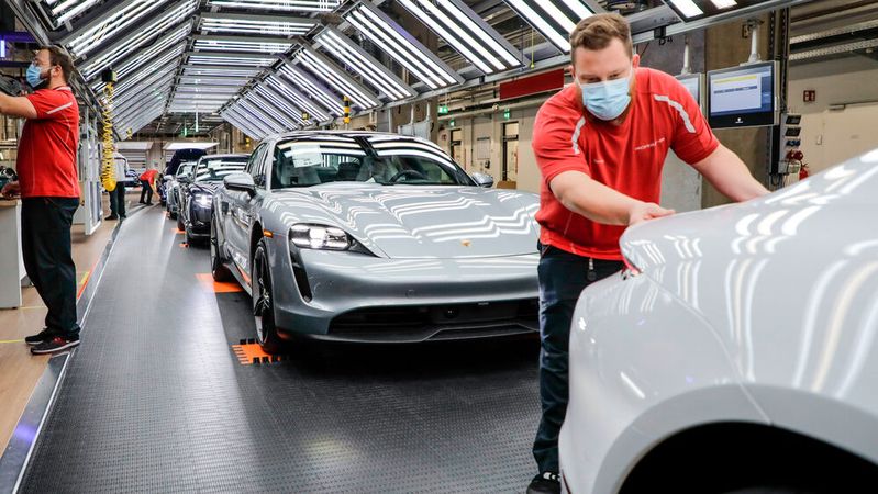 Die Beschäftigungsgarantie bis 2030 gilt für rund 22.000 Porsche-Mitarbeiter. (Bild:  Porsche)