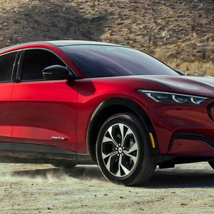 Seit 2021 auch in Deutschland erhältlich: Der Ford Mustang Mach-E.(Bild:  Ford)