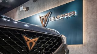 Cupra-Modelle verkaufen sich derzeit wie geschnitten Brot. Nach sechs Monaten ist das Umsatzziel für das laufende Jahr bereits erreicht.  (Bild: Hahn Automobile)