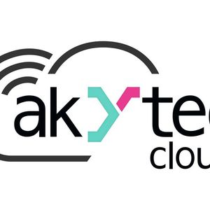 Der webbasierte Service Akytec Cloud ermöglicht die Fernsteuerung einer Vielzahl von Geräten und Anlagen und bietet damit vielfältige Lösungen für Anwendungen, etwa im Maschinenbau, der automatisierten Produktion, der Pharmazie und der Medizintechnik sowie der Agrartechnik. (Bild: Akytec GmbH)
