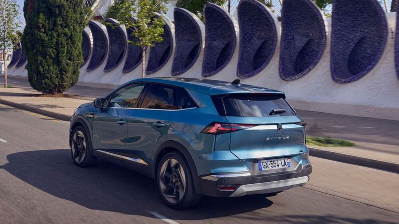 Der neue Symbioz wirkt schick und modern, ohne zu übertreiben. (Bild: Renault)