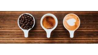 Mit Hilfe von Telemetrie lässt sich auch die Maschinenleistung und der Getränkeverkauf von Kaffeeautomaten überwachen. (Bild: Photo by Nathan Dumlao on Unsplash)