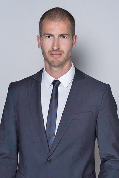 « Les appareils offrent la meilleure technologie présente sur le marché et nous aident à effectuer des économies considérables, que ce soit pour la consommation de courant ou le bilan carbone. » : Dr. Florian Stadler, responsable de la gestion de l’énergie chez AMAG. (Fronius International GmbH)