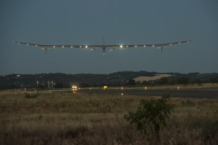 Landeanflug in Toulouse (Bild: Solar Impulse | Jean Revillard)