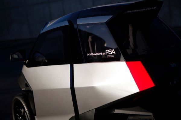 Das elektrische Leichtfahrzeug der PSA Group: Das dreirädrige Fahreug ist für innerstädtische sowie stadtnahe Fahrten ausgelegt und bietet einen emissionsfreien Modus für den Stadtverkehr. (PSA Group)