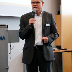 Claus Oetter vom Fachverband Software und Digitalisierung, eröffenete den Infotag.