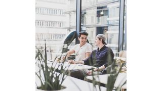 Dialogmarketing zwischen Werbetreibendem und Kunden kann richtig eingesetzt erfolgreich Leads garantieren.  (gemeinfrei)