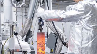 Vakuumprobenofen des Technikums der Isabellenhütte für kundenspezifische Legierungen (Bild: Isabellenhütte)