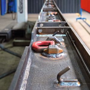 Die Micor MIG sorgt bei Faymonville für tiefen Einbrand, reduzierte Lagenzahl und geringe Schweißzeit.(Bild:  Faymonville/Lorch Schweißtechnik)