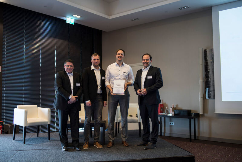 Most Successful Partner ecspand: amexus Informationstechnik GmbH & Co. KG; v. l. Ingo Dorendorf (d.velop), Markus Bütterhoff (amexus), Dominik Stange (amexus), Mike Brömmelstrote (d.velop) (d.velop)