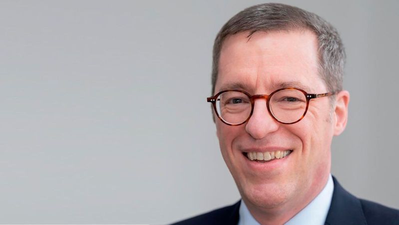 Dell-Manager Peter Dümig: „Angesichts wachsender IT-Arbeitslasten, insbesondere durch KI-Workloads, wird die Kühlung von Systemen und Komponenten zu einer immer wichtigeren Aufgabe für IT-Teams.“(Bild:  Dell)