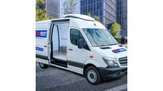 Der neue Mercedes-Benz Sprinter mit dem Ausbau von Kerstner ist in den Ausführungen 32S, 37S, 39S und 43S erhältlich.  (Lamberet)