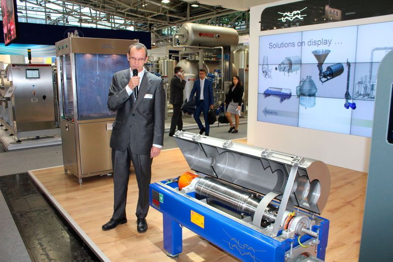 Der Alfa Laval Foodec Dekanter soll den Produktionsertrag des Brauprozesses verbessern – von der Rückgewinnung der Würze über die Abwasserbehandlung bis zur Entwässerung der Treber und der Bierhefe. (Bild: Kempf/PROCESS)