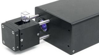 tec5 Raman Sonde mit Küvettenhalter  (tec5 AG)