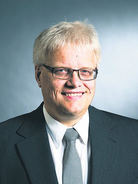 Dr.-Ing. Werner Bösemann, Geschäftsführer bei Aicon 3d Systems: „Pünktlich zur Eröffnung der Euroblech ist unser Bending-Studio einsatzbereit und geht mit erweiterten Funktionen an den Verkaufsstart.