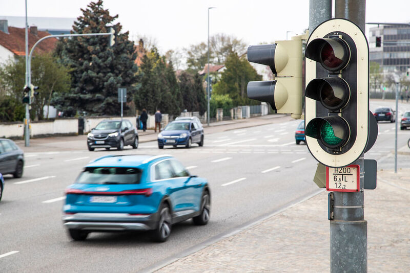 Erst Ingolstadt, jetzt Düsseldorf: Audi vernetzt eine weitere europäische Stadt mit seinem Ampelassistenten. (Audi)