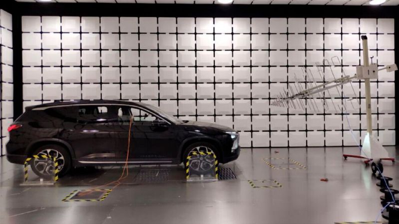 Nio arbeitet im neuen Berliner Forschungs- und Entwicklungszentrum unter anderem an Over-the-Air-Updates.(Bild:  Nio)