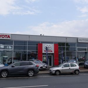 Autoweller in Hamm ist Toyota-Vertragspartner und Lexus-Service-Partner.(Bild:  Schreiner – »kfz-betrieb«)