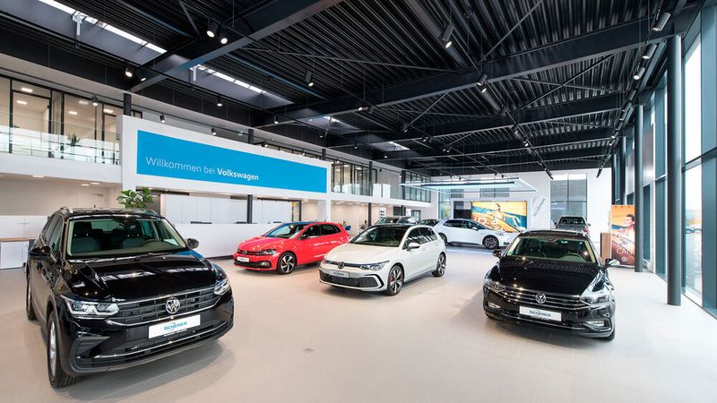 Im Einzelkundengeschäft lässt VW seinen Händlern nun auch im ersten Quartal 2021 die Wahl zwischen einer Bonusfixierung und variablen Bestandteilen.(Bild:  Scherer-Gruppe)