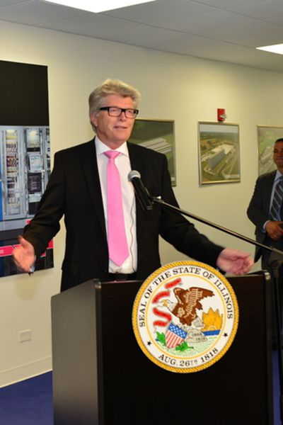 Friedhelm Loh: „Die Eröffnung des neuen Standortes in den USA ist Bestandteil unserer internationalen Wachstumsstrategie, die neben den Vereinigten Staaten unter anderem China, Indien und Deutschland umfasst.“ (Bild: Rittal)