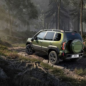 Ebenfall unter dem Namen „Niva“, nun allerdings mit dem Zusatz „Travel“ ist ein SUV-Modell erhältlich. Bisher wurde das Modell als Chevrolet Niva verkauft.(Bild:  Avtovaz)