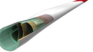 Mit immer größeren und leistungsstärkeren Anlagen steigen auch die Anforderungen an die Konstruktionsmaterialien für größere Rotoren. Außerdem sollen sie eine immer höhere Lebensdauer aufweisen, und das unter schwierigsten Bedingungen, wie etwa im Offshore-Bereich. (Bild: Isenburg)