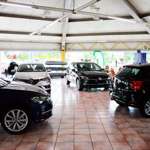 (Achter / »kfz-betrieb«)