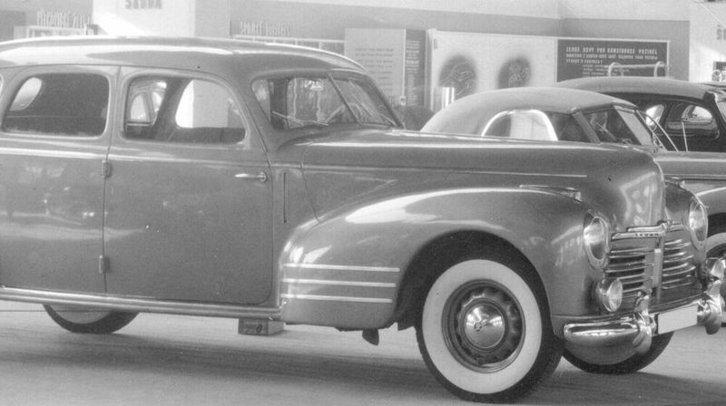 1947 lief die die Fertigung des aktualisierten und jetzt 5,30 Meter langen Superb 3000 (3,2-Liter-Sechszylinder mit 62 kW/85 PS) wieder an. (Bild: Skoda)