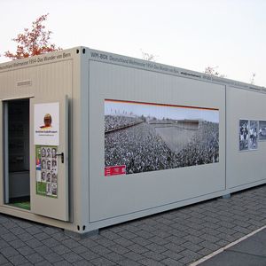 So sieht sie aus: die WM-Box des Deutschen Fußballmuseums in einem Ausstellungsmodul von ELA Container.