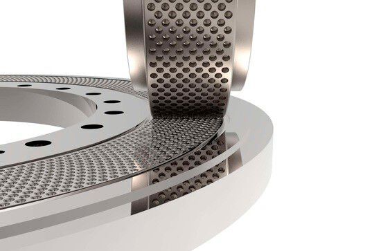 Amandus Kahl treibt nach eigener Aussage die Optimierung der Energieeffizienz seiner Anlagen weiter voran. Zum Beispiel mit der neuartigen, elektroautomatischen Pressensteuerung EAPR. Hier erfahren Sie, was das System bringt. (Bild:  Amandus Kahl)