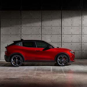 Rund 40.000 Euro werden für den Elektro-Alfa fällig.(Bild:  Alfa Romeo)