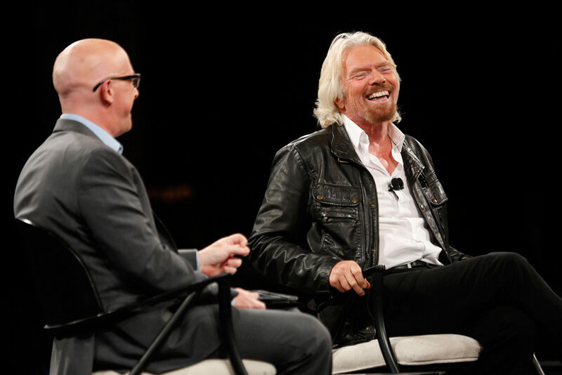Heute hat Branson gut lachen: Dieser erste finanzielle Erfolg war der Grundstein für sämtliche weiteren unternehmerischen Tätigkeiten, zum Beispiel die 