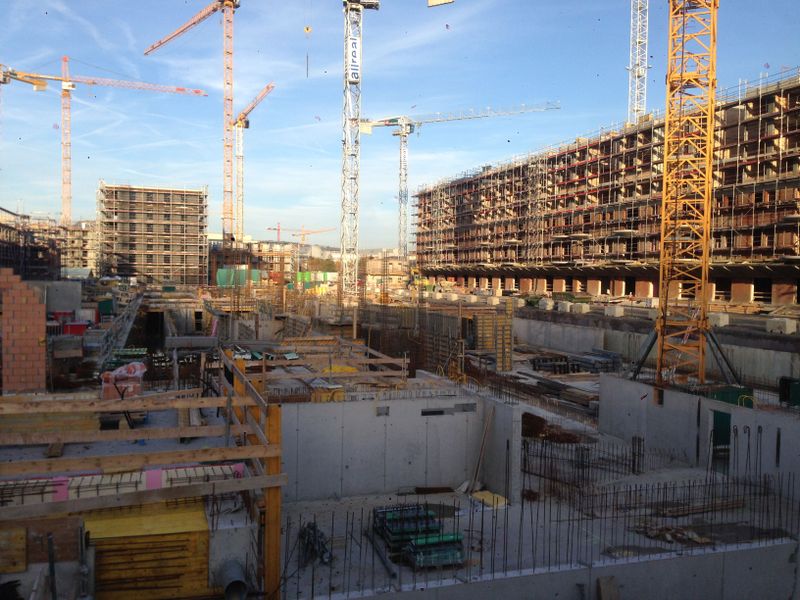 Platz 7: Baugewerbe/Architektur mit 15% Burn-Out-Risiko (5% gering, 3% mittel und 7% hoch) Weitere interessante Beiträge zum Thema Burn-Out:- So zaubern Sie den Burnout weg  - Angst vor Burn-Out in Kunststoffindustrie weit verbreitet  - Studie belegt: Erhöhte Burnout-Gefahr bei Projektmanagern - Balance statt Burnout  (Bild: Amada44 - Own work, CC BY-SA 4.0, https://commons.wikimedia.org/w/index.php?curid=41589689) (Bild: Amada44)