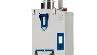 70 % weniger Druckluft bei der Granulattrocknung benötigen! Das Zweikreis-System schlägt Adsorptionstrockner in puncto Energieeffizienz , wie der K-Aussteller Farragtech betont. Über die Trockner der neuen Card M-Serie lasse sich auch ein Ein- oder Zweikomponenten-Fördergerät für die Befüllung oder den Transport des getrockneten Materials zur Produktionsmaschine anschließen und steuern. (Farragtech)