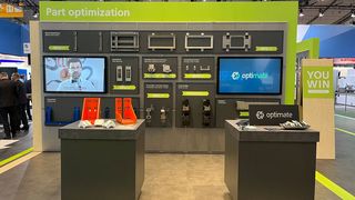 Auch Optimate ist auf der Euroblech 2022 zugegen. Das Unternehmen präsentiert am Stand von Trumpf in Halle 11 die neueste Version seiner App, die das Leben von Blechteileherstellern durch Digitalisierung und Künstliche Intelligenz verbessern kann. (Bild: Optimate)