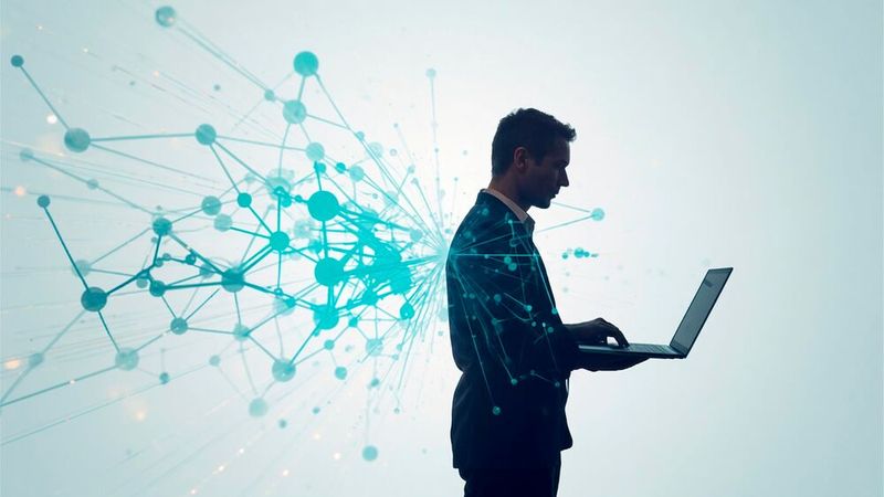 Medialine bietet neue Pentest-Services, die auf der KI-gestützten NodeZero-Plattform von Horizon3.ai aufbauen.(Bild:  Canva / KI-generiert)