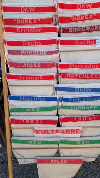 Passendes i-Tüpfelchen für die Bordwerkzeugtasche: das passende Marken-Putztuch. (Dominsky)