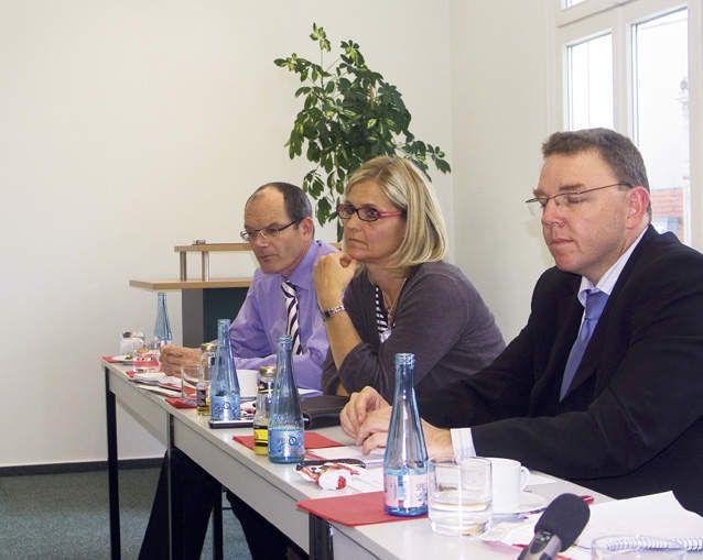 Willi Kaczorowski (Cisco Systems), Kerstin Pliquett (Citkomm services), Stefan Kondmann (BT Global Services) (Archiv: Vogel Business Media)