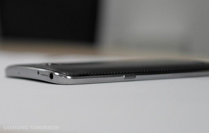 Samsung Galaxy Round mit gebogenem OLED-Bildschirm (Bild: Samsung tomorrow)