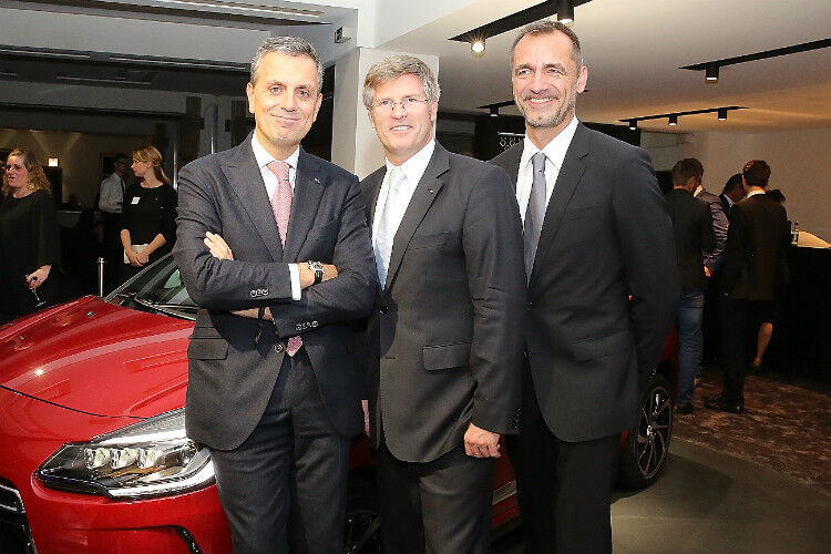 Partner: (v.li.) Philippe Claverol (Direktor Markenstrategie DS), Holger Böhme (Geschäftsführer  Citroën Deutschland) und Guido Herrmann (Verwaltungsdirektor Friedrichstadt-Palast). (Foto: Citroën)