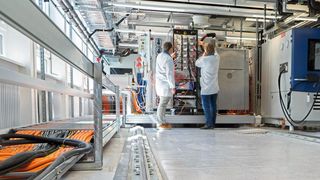 Das Hochvolt-Labor von Preh verfügt über eine Gesamtleistung von 1,5 Megawatt. (Bild: Preh)