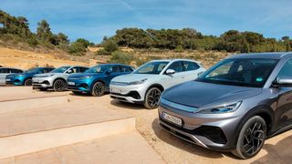 Chinesische E-Auto-Hersteller wie BYD könnten schon bald gezwungen sein, höhere Zölle zu zahlen. (Bild: Wehner - VCG)