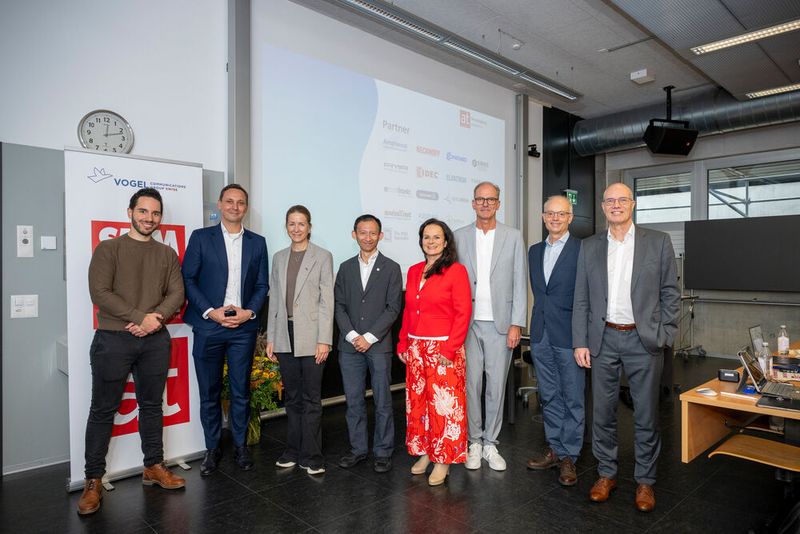 Referenten und Moderatoren des at-Technologietag Automation an der ZHAW School of Engineering in Winterthur. (Bild: Thomas Entzeroth)