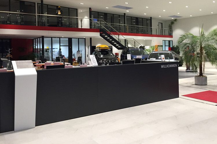 Entstanden ist ein luftiger großzügiger Bau ... (Foto: Autohaus Berolina)