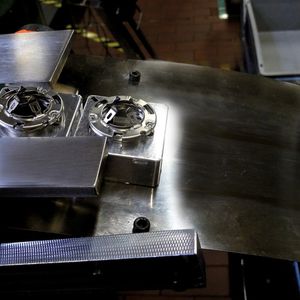 Derzeit produziert Dawedeit nur noch mit 26 Bihler-Maschinen. Dennoch werden eine größere Bandbreite an Produkten und höhere Stückzahlen produziert.
