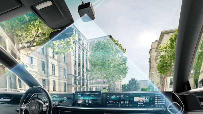 Bosch überwacht den Auto-Innenraum.(Bild:  Bosch)