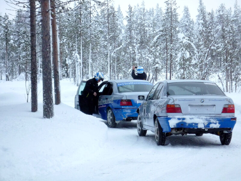 Mit 230-PS-Boliden gingen die Händler im Winter-Rallye-Zentrum an den Start. (Archiv: Vogel Business Media)