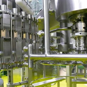 In der Lebensmittelindustrie können Hybridlager in vielen Anwendungen ihre Vorteile ausspielen.