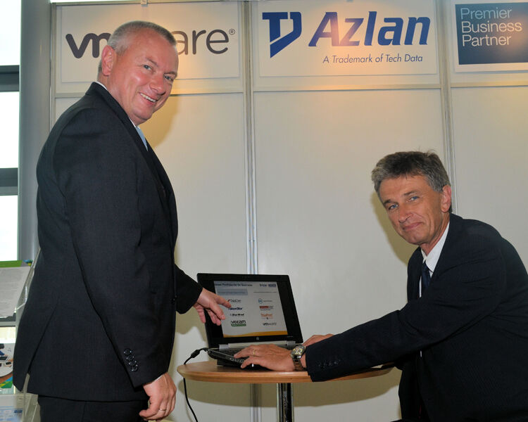 Stefan Wahlscheidt (l.) und Paul Mathes, beide Tech Data Azlan, informierten über das Virtualisierungs- und Cloud-Portfolio des Distributors. (Vogel IT-Akademie)