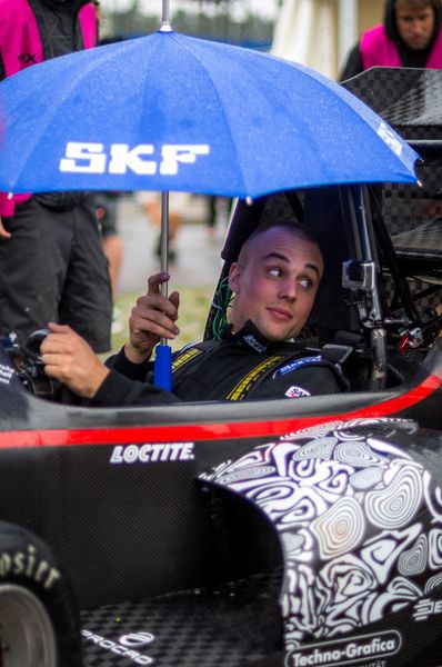 Bereits seit 10 Jahren kämpfen Studententeams aus aller Welt am Hockenheimring bei Formula Student Germany mit ihren selbstkonstruierten Rennboliden um den Sieg. (Formula Student Germany/ Grams)